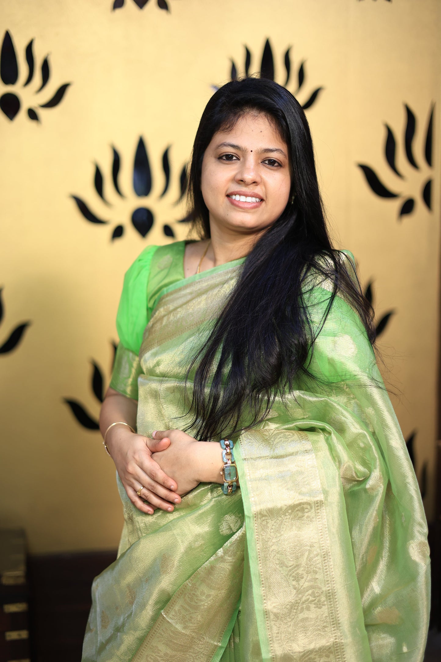 Smart Saree Style
